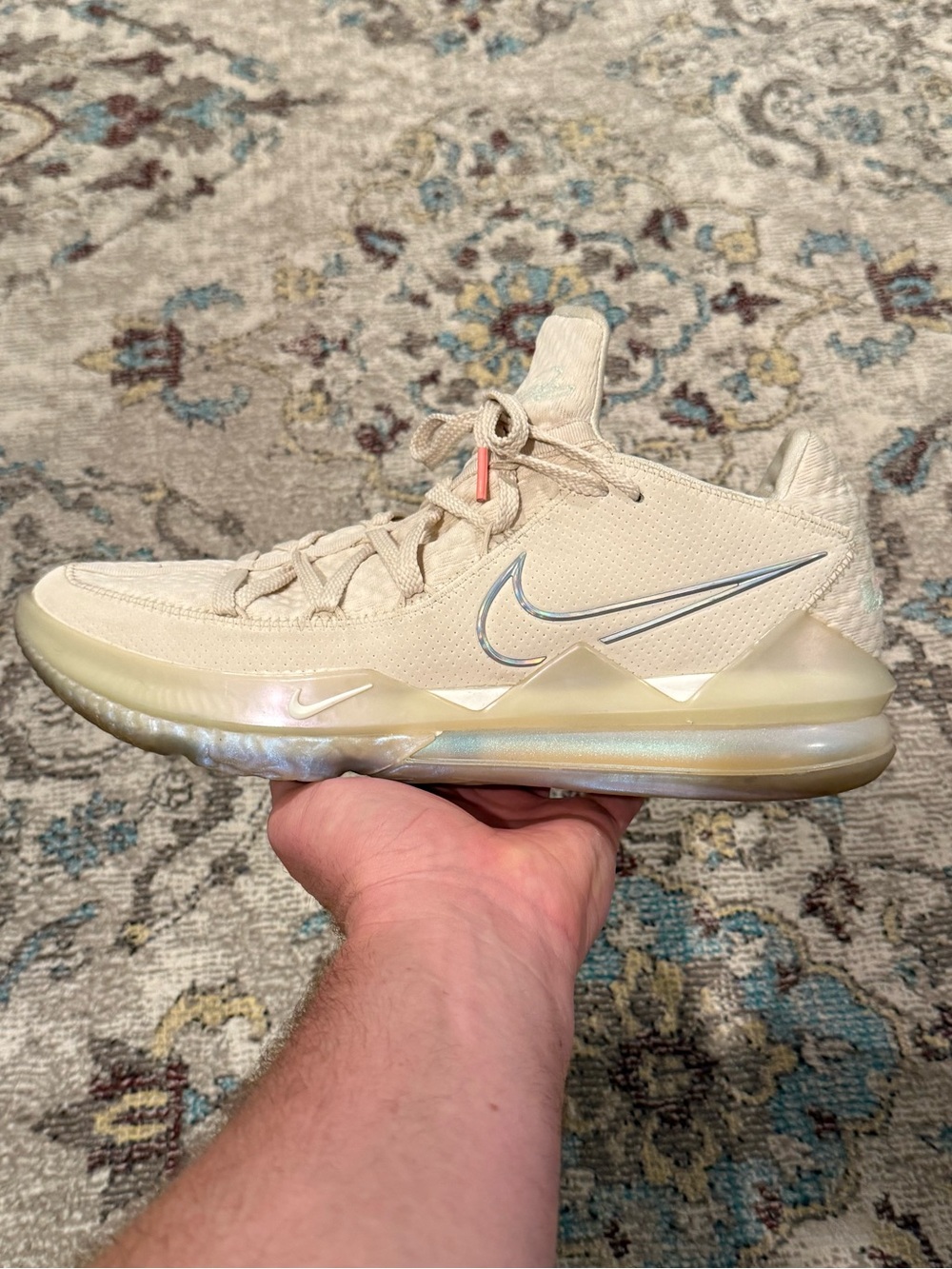 Nike LeBron 17 Low 'Easter' Men’s size 13